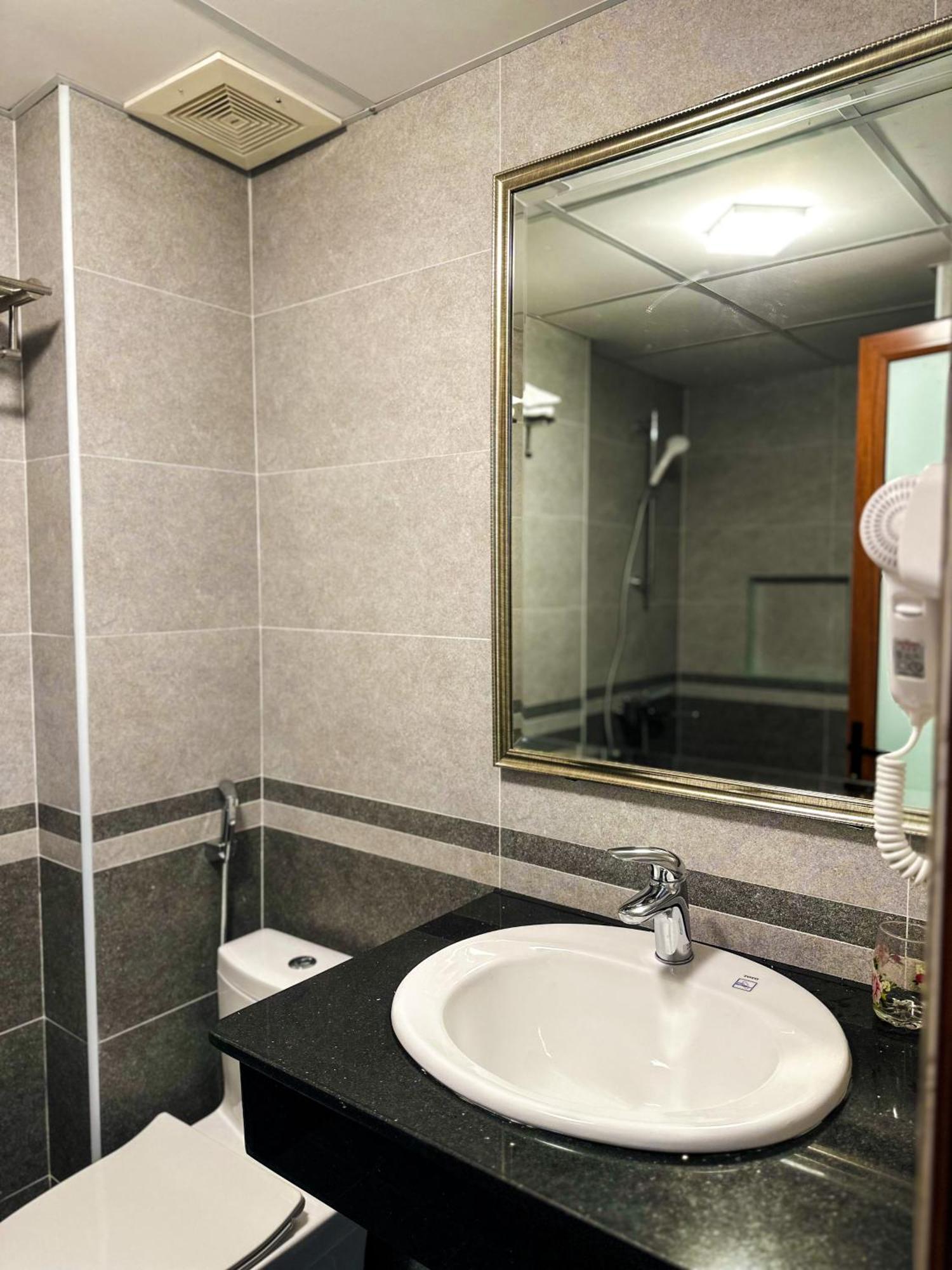 Ven Ho Hotel Hanoi Dış mekan fotoğraf