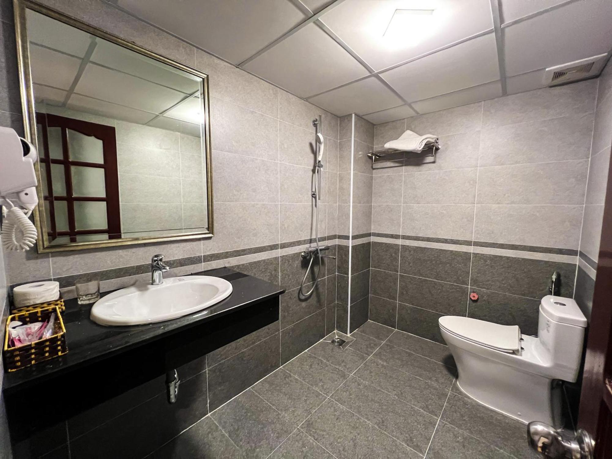 Ven Ho Hotel Hanoi Dış mekan fotoğraf